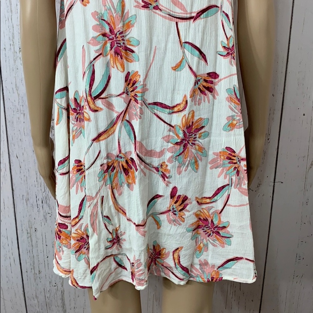 Audrey 3+1 Keyhole Swing Dress - Picture 7 of 10
